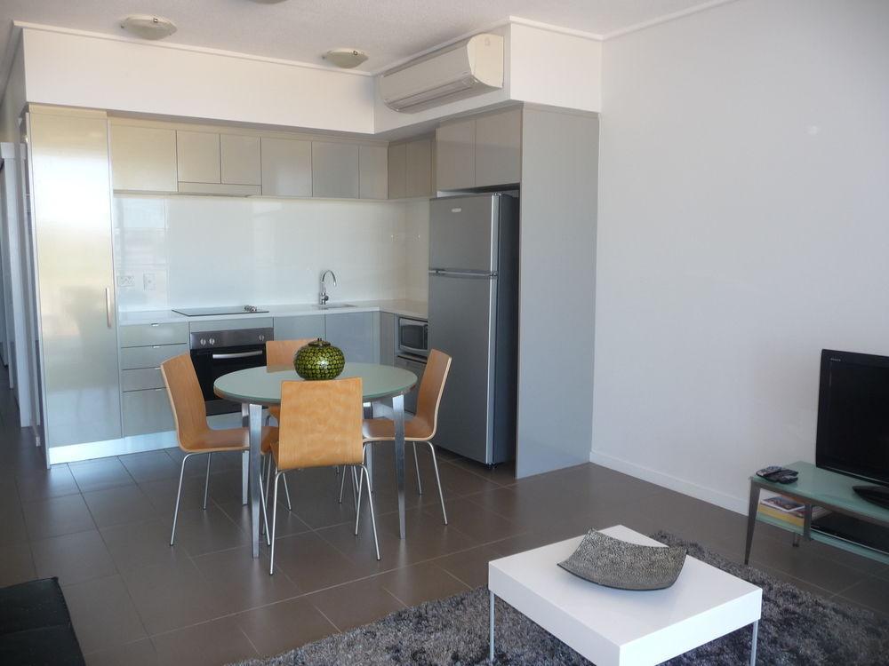 Central Holborn Apartments Townsville Dış mekan fotoğraf