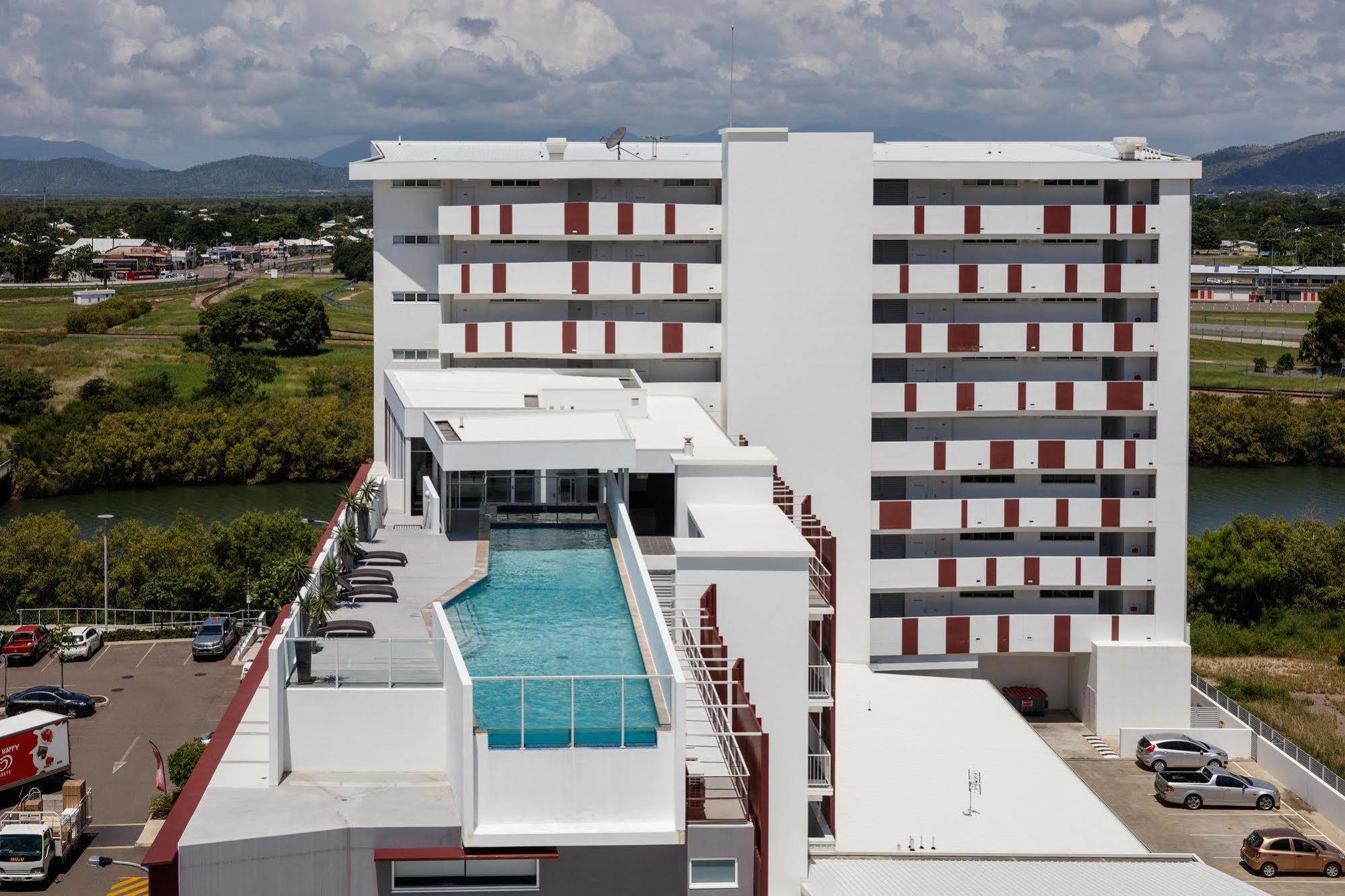 Central Holborn Apartments Townsville Dış mekan fotoğraf